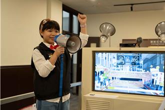 深入了解議會運作  民主議政園區開辦「小小議長體驗營」