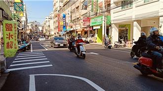 彰化大埔路打造友善人行道 車道瘦身引爭議