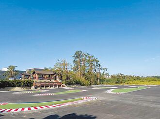 高雄 遙控車場整修 花治水經費挨批