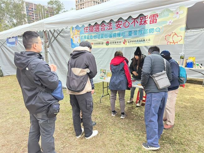 立法院於1月7日三讀通過《發展觀光條例》部分條文修正案，苗栗縣政府籲請旅宿業者依規合法經營  以打造安心旅遊環境。（苗栗縣政府提供／謝明俊苗栗傳真）