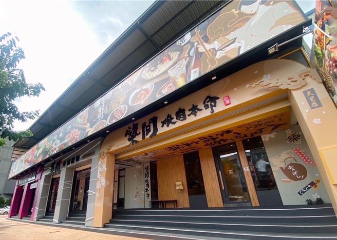 築間展店、新品牌挹注 2024全年合併營收57.84億元創歷史新高。（築間提供）