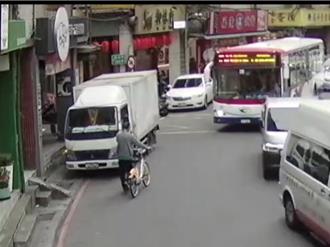 中和男騎YouBike購物遭竊    落網小偷辯：幫忙牽去還