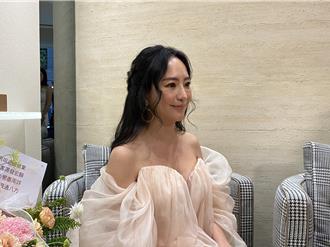 超狼狽！關穎朝聖芬蘭耶誕老人村睡機場 過年花50萬豪撒百份紅包