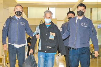 黃正成在泰服刑15年 押解返台