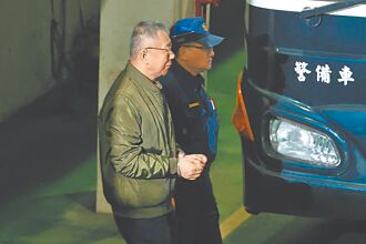 柯案中久違的暗香