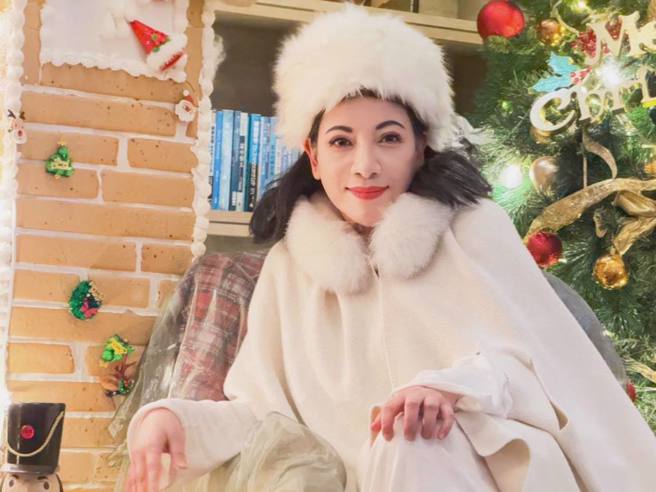 陈文茜准备进行长达一年的免疫治疗（图／文茜的世界周报 Sisy's World News 脸书）