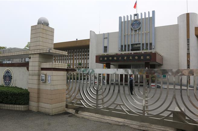 高雄监狱去年5月发生简姓受刑人将唐姓牢友打到脑震盪，被高雄地方法院依伤害罪判拘役50日。（本报资料照片／郭良杰高雄传真）