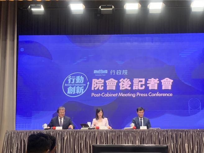 行政院召开院会后记者会。（张薷摄）