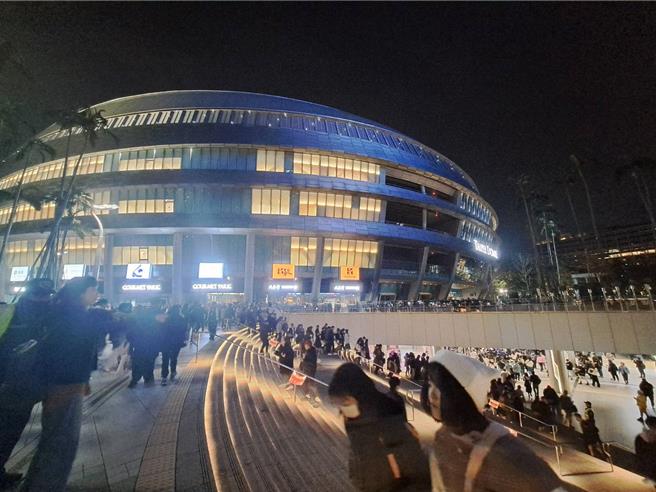 台北大巨蛋2月12日、13日举办台韩国际交流赛，帮助经典赛资格赛中华队适应比赛气氛。（资料照／张珈瑄摄）