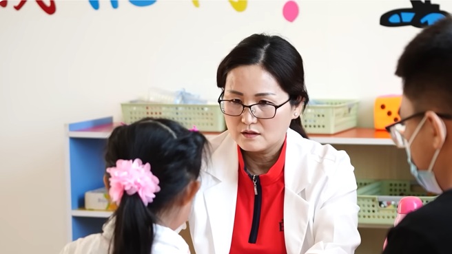 林菱佩老师希望在课程的帮助下，能够让更多的家庭受惠。（图/洛安摄）