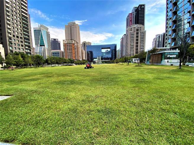 2024年房租指数年增率2.45％，年增率为28年来新高。资料照片