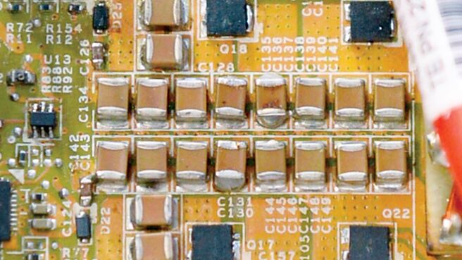 以国巨2024年营收四度飞越千亿估计，法人预期，国巨全年获利逾四个股本无虞，2025年在GB200伺服器的挹注之下，营运续衝。图／本报资料照片