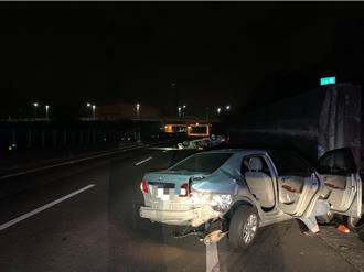 台72線凌晨離奇車禍？賓士追撞前車釀4傷  肇事2人逃了