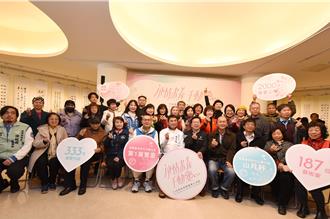 「施情畫義‧千動愛心」美術展 藝術結合公益關懷弱勢