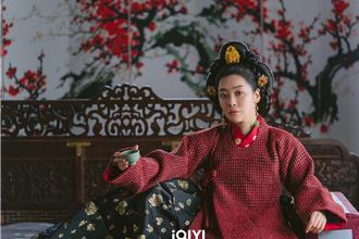 《黑暗荣耀》恶女空姐又脱了！车珠英新剧「首集就露点」上演床戏