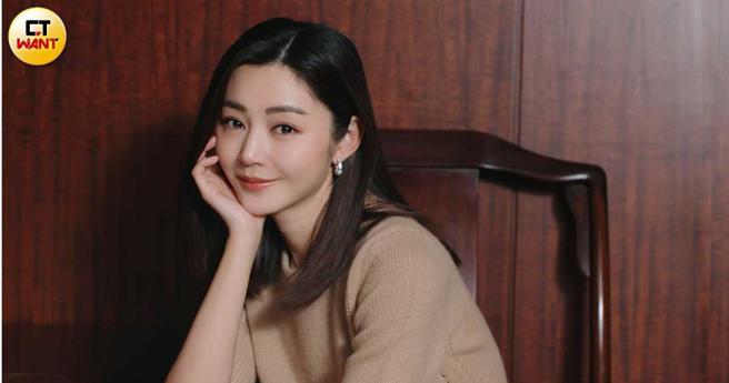 卫诗雅透露在香港结婚，签字公证跟死亡证明的地方都是同一个房间。（图／杨澍摄）