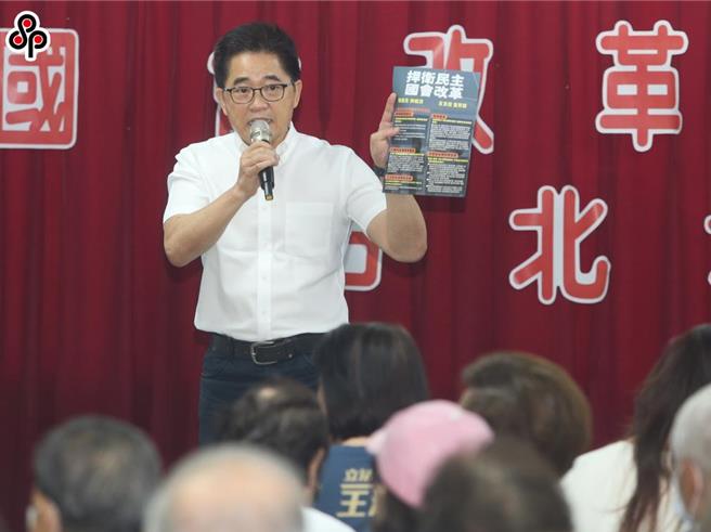 国民党秘书长黄健庭。（本报资料照片）