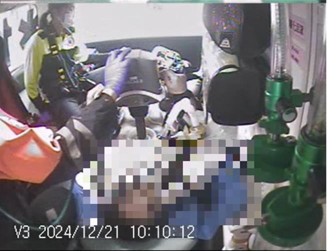 竹东镇56岁男子去年12月21日上午10时睡觉时，突然大叫一声后就失去反应，儿子连忙打电话给119求救。（竹县消防局提供／邱立雅竹县传真）