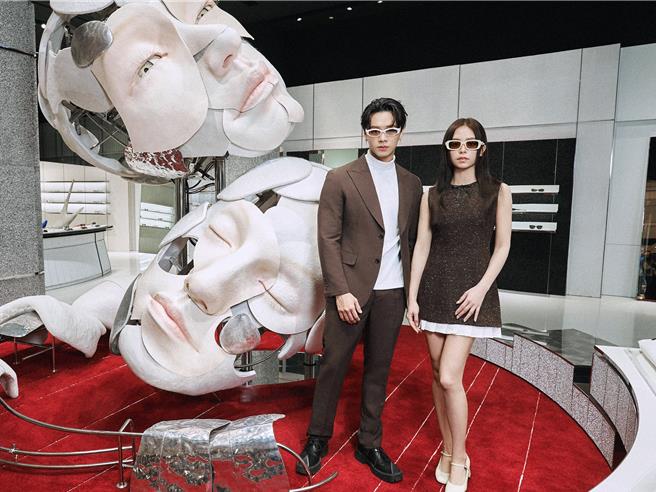 高尔宣（左起）、宋芸桦出席墨镜品牌活动。（GENTLE MONSTER提供）