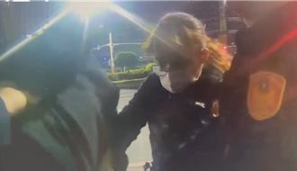 男子狠砸髮廊骑楼摆设 友与警起衝突3人全遭带回