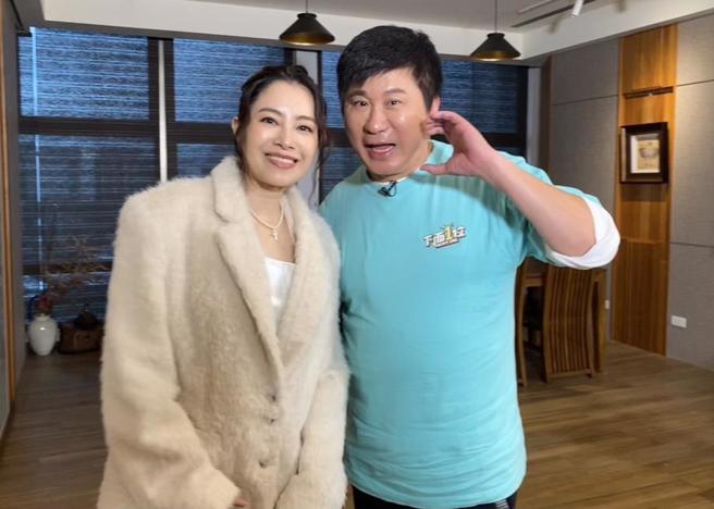 徐怀钰（左）、胡瓜。（《下面一位》提供）