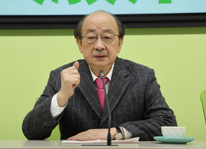 民进党立法院党团总召柯建铭11日举行记者会。（姚志平摄）