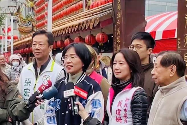 民眾党号召人民今（11）日下午上街「钉孤支」游行，民进党立法委员苏巧慧今被问及此事，表示尊重，但认为如果主题没办法得到多数人民尊重，反而是把民意压缩到极端化。（柯毓庭摄）