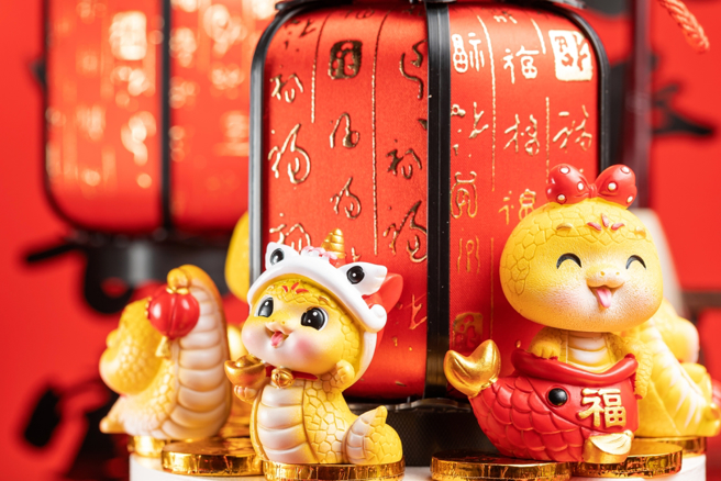 屬雞的人在金匱和天喜吉星作用下，2025年財運機會好，收入有所成長。（示意圖：Shutterstock／達志）