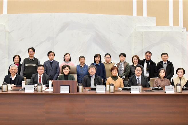 郑丽君：增进对中重症民眾照顾 以八大目标推动长照3.0计画。行政院提供