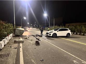 高雄岡山男駕車撞變電箱 酒測超標慘了被法辦