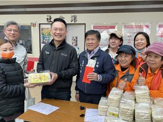 中壢區公所攜手民間團體寒冬送暖 逾千弱勢家庭受惠