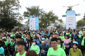 2025高雄富邦馬拉松落幕！肯亞跑者奪冠 總獎金創新高