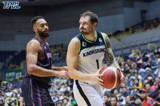 TPBL》艾德雙十護航 高雄海神主場痛宰攻城獅中止4連敗