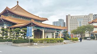 板殯爭議狂燒 原地改建機率高