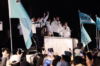 黃國昌喊「不是衝不了總統官邸」 沈富雄不信：厲害的地方就在這裡