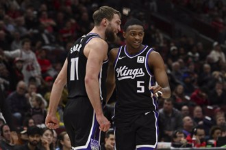 NBA》換帥後煥然一新！國王宰公牛豪奪本季新高7連勝