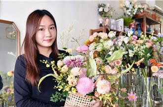 為紓壓學花藝變開店當老闆 正妹勇敢做夢