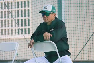 中職》雄鷹備妥外援定位先發 洪總談3洋投規劃看春訓而定