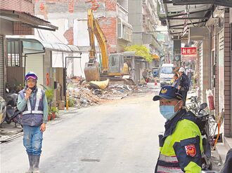 三重鄰損案 12戶34人未返家