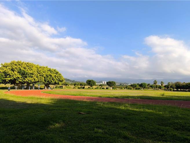 土牛运动公园面积约1.6万坪，将设置儿童设施。（李京升摄）