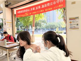 中市流感新增2死3重症 醫急喊：家有老小快接種疫苗