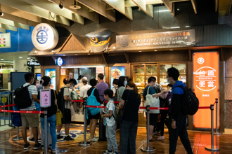 吃一餐隨便就破百！內行人搶買「80元便當」每天很快賣光