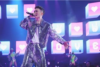 蕭秉治狂接64場商演活動！823再戰高雄巨蛋