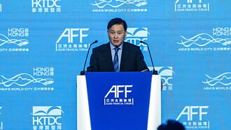 人行新招阻貶 潘功勝：防匯率超調