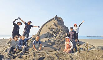 屏東熱博、青洲沙雕 開春夯景點