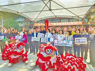 功能多元 楠梓复合停车场动土