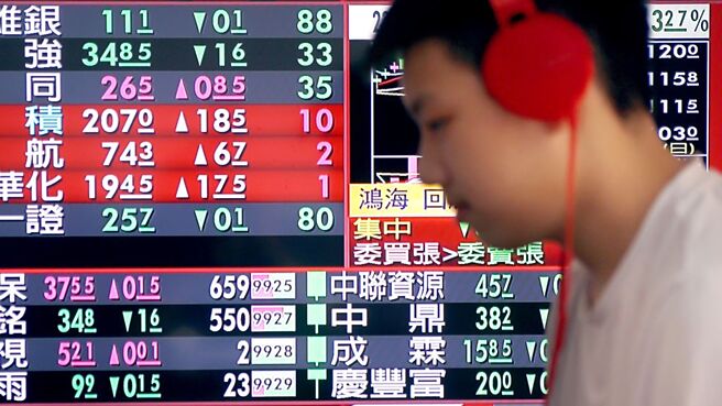 2024年总税收3兆7,308亿元，创下歷史新高，其中税收「超徵F4」包括营所税、综所税、证交税和营业税，合计超出预算4,355亿元，贡献超徵数的87％。图／本报资料照片