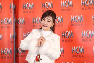 龙千玉升格最美婆婆！喜宣布儿子登记结婚：生一胎送200万红包