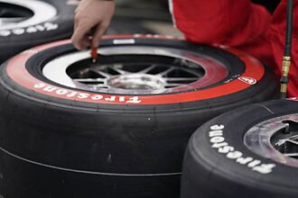 陸消費政策帶動 橡膠業2025續 旺