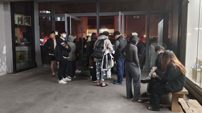 现场画面。（图 / 刘咏韵翻摄）